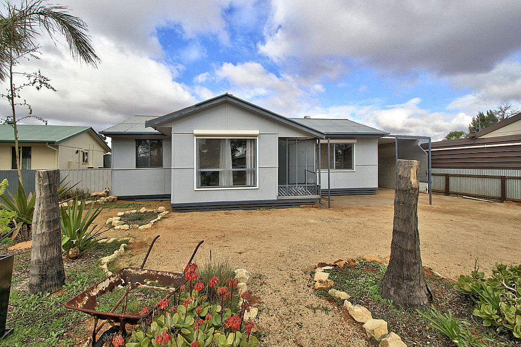 9 Aleppo St, Loxton, SA 5333