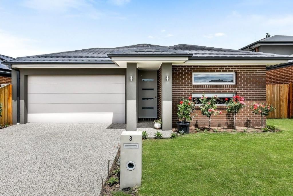 8 Darkum St, Clyde, VIC 3978