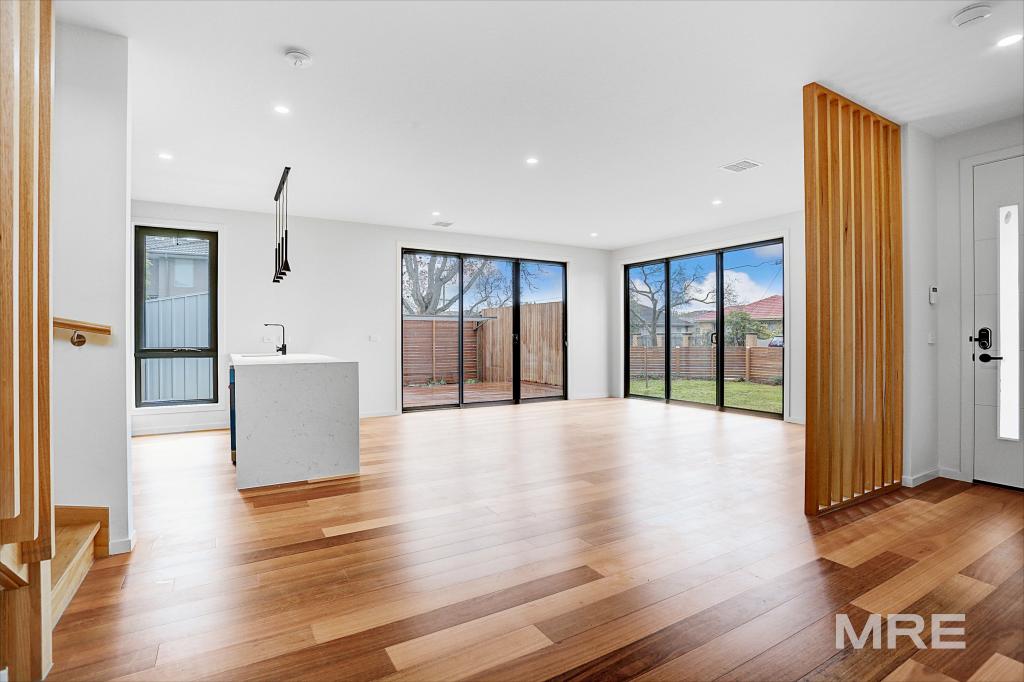 19 Brady Rd, Bentleigh East, VIC 3165