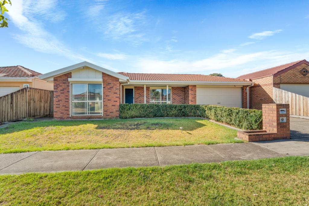 34 Peugeot Pursuit, Mill Park, VIC 3082