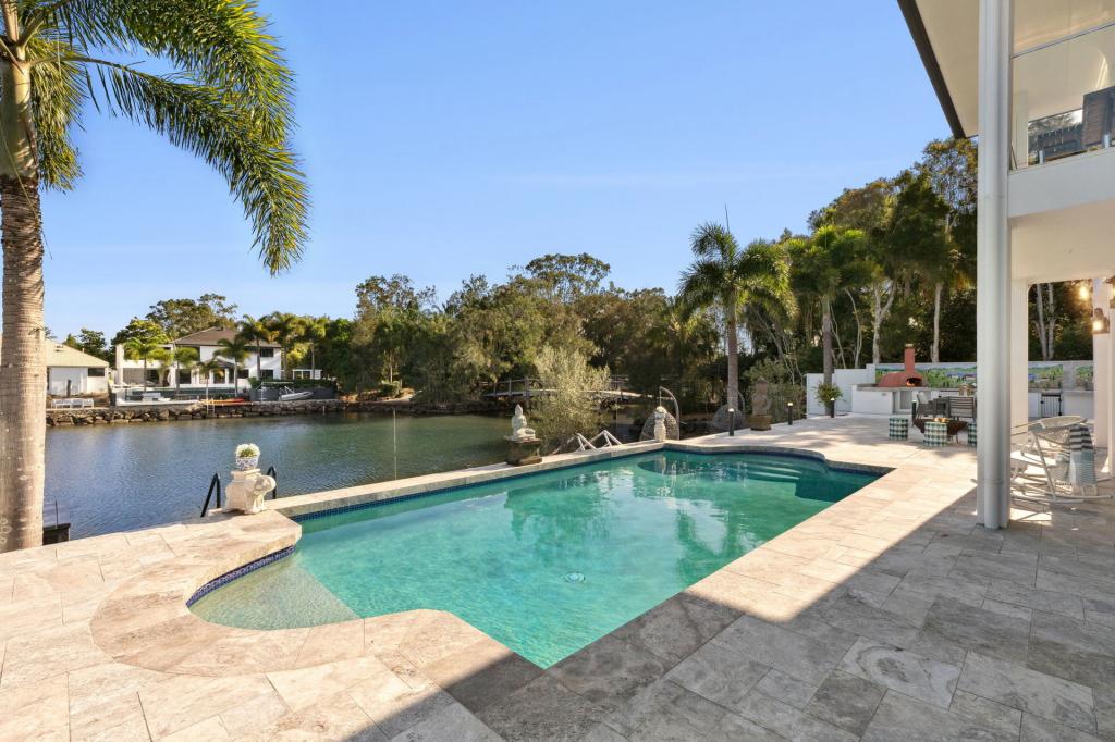 2 Sunorchid Pl, Twin Waters, QLD 4564