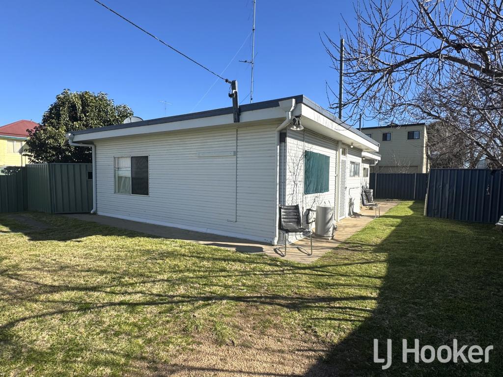 9 Wood St, Inverell, NSW 2360