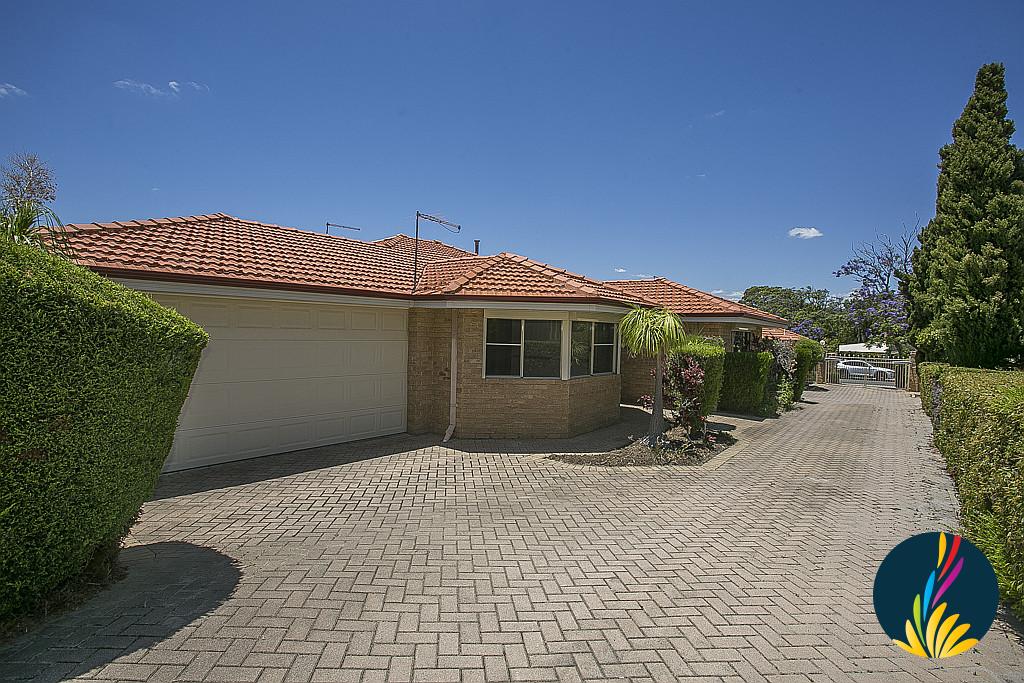 2/83 Macleod Rd, Applecross, WA 6153