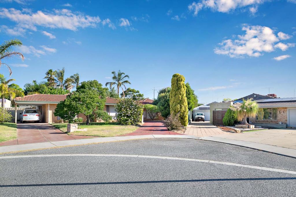 37B BONNEVILLE WAY, JOONDALUP, WA 6027
