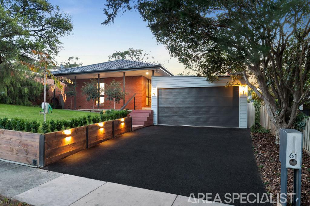 61 Raphael Cres, Frankston, VIC 3199
