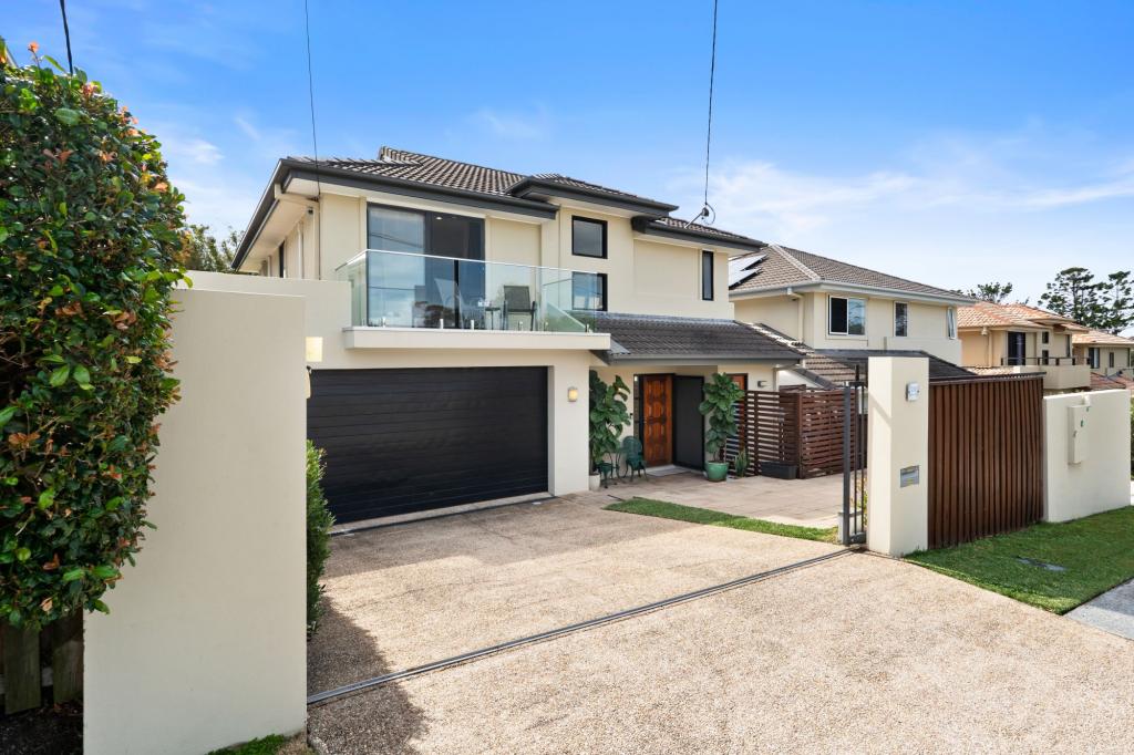 2/3 Ashton St, Labrador, QLD 4215