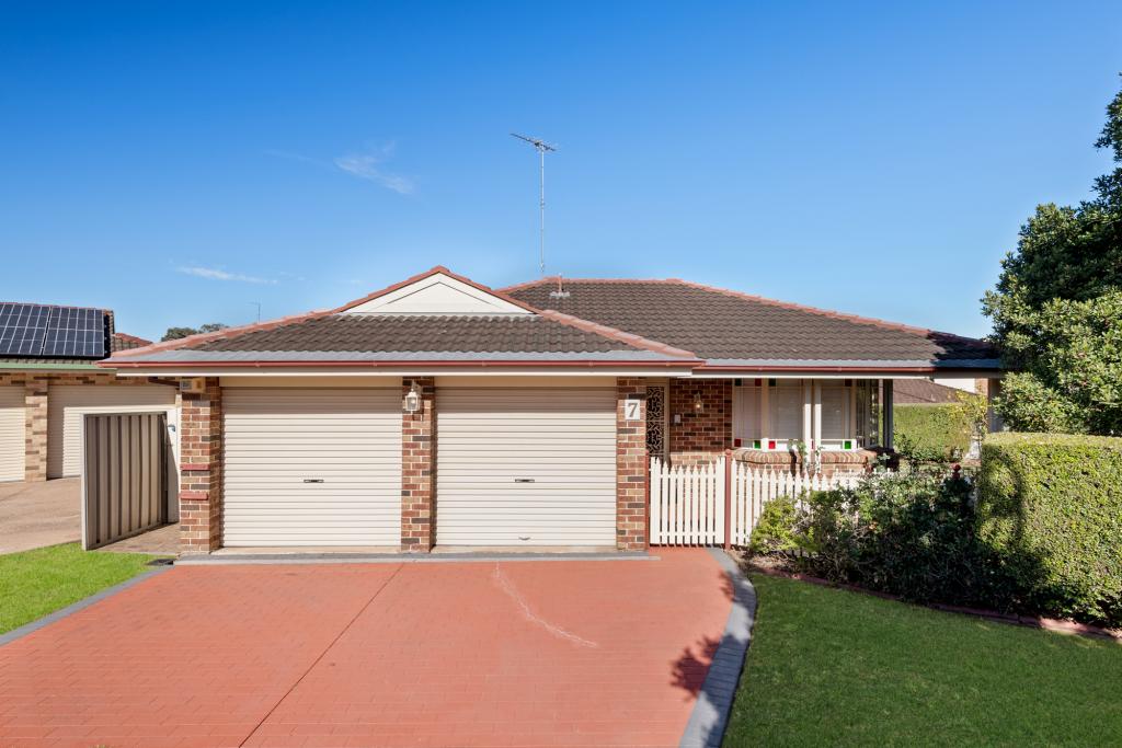 7 Fairway Pl, Narellan, NSW 2567