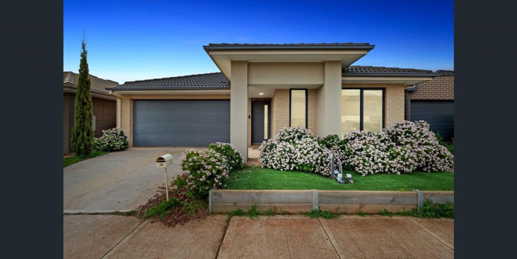 38 Runcorn Cres, Strathtulloh, VIC 3338