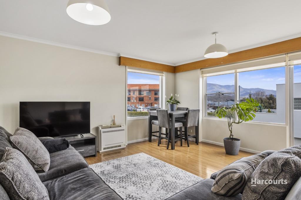 1/8 Ballawinnie Rd, Lindisfarne, TAS 7015