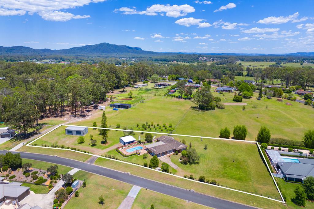 18 Sunrise Pl, King Creek, NSW 2446