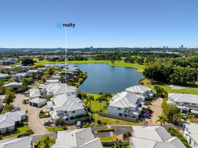 22/85 Palm Meadows Dr, Carrara, QLD 4211