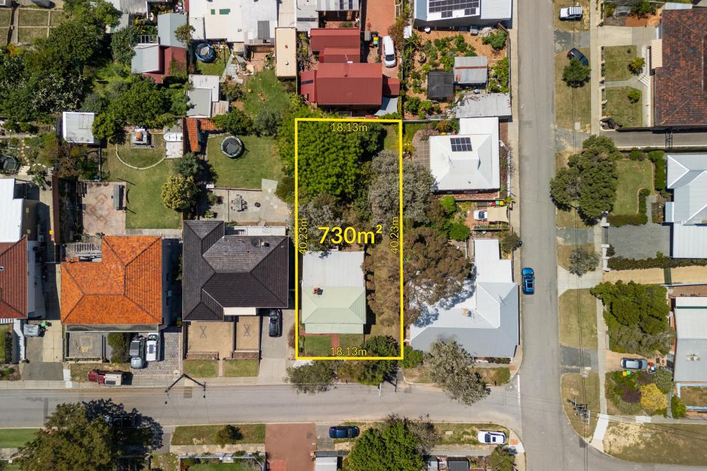 18 Sea View St, Beaconsfield, WA 6162