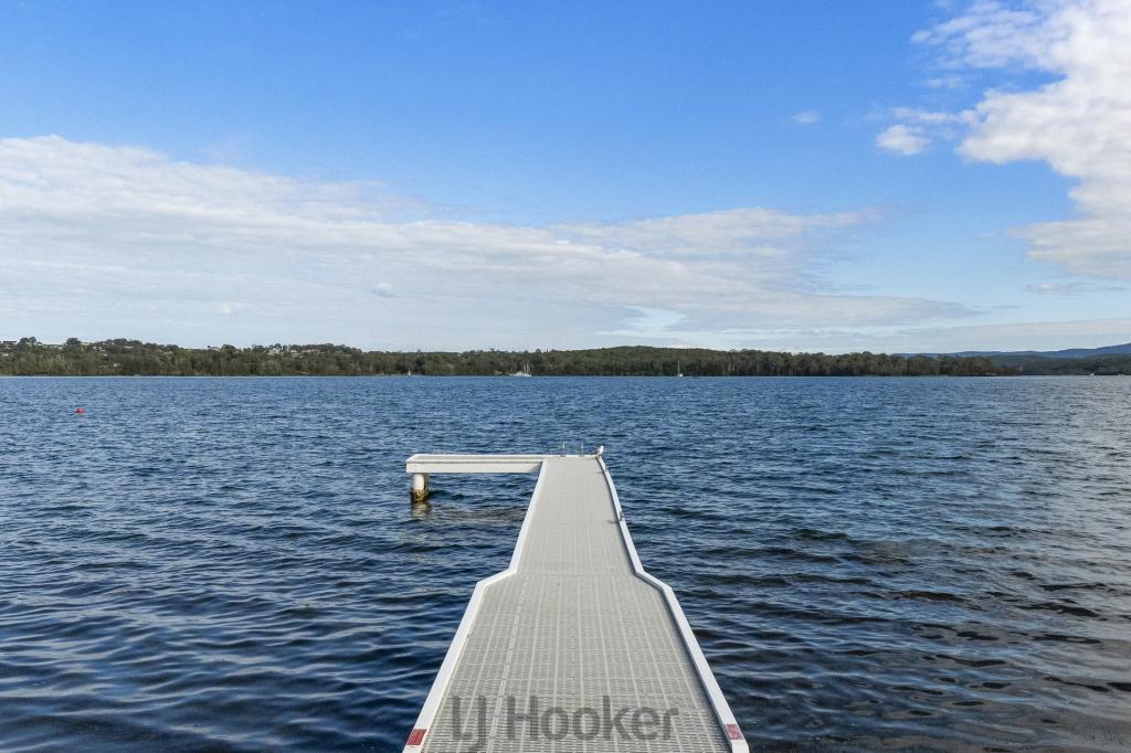 12 Alkira St, Coal Point, NSW 2283