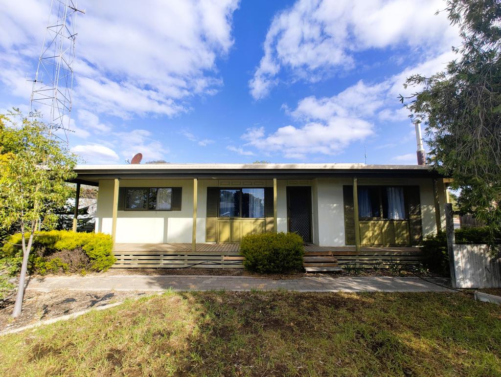 2 Bertha St, Bordertown, SA 5268