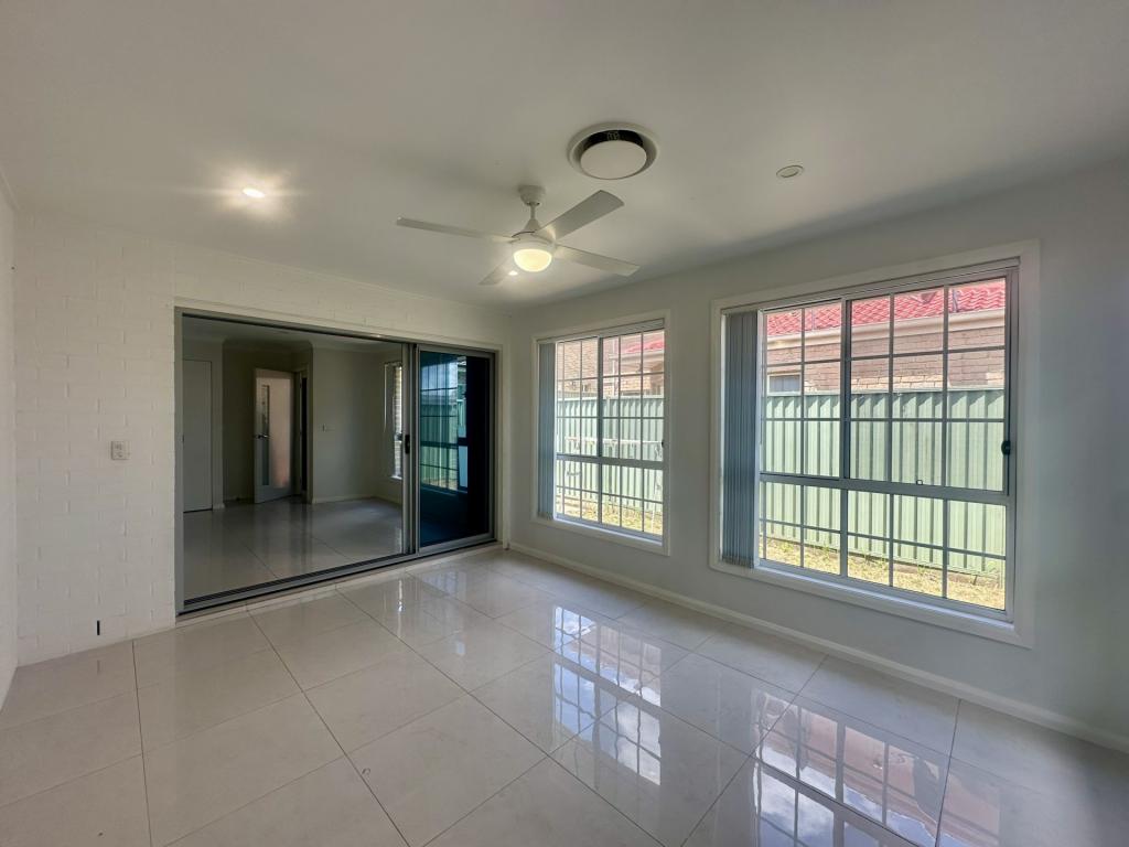 9a Rockton Cl, Prestons, NSW 2170