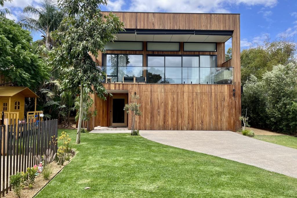 3 Thurloo Dr, Safety Beach, VIC 3936