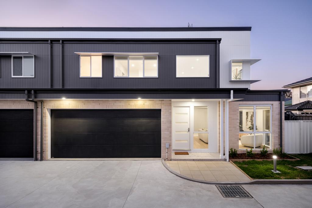 8/25 EIGHTH ST, ADAMSTOWN, NSW 2289