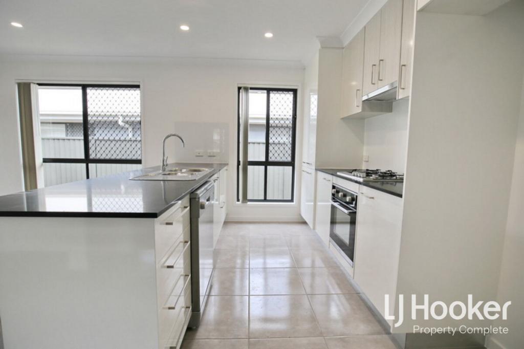 32 Sommer St, Yarrabilba, QLD 4207