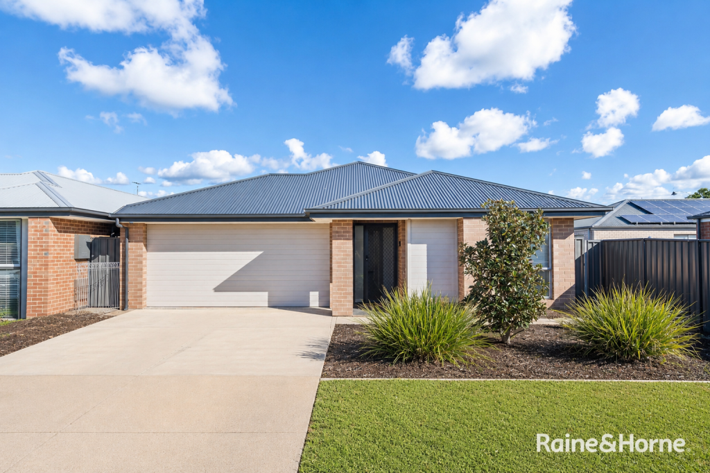4 MYRTA AVE, ANDREWS FARM, SA 5114