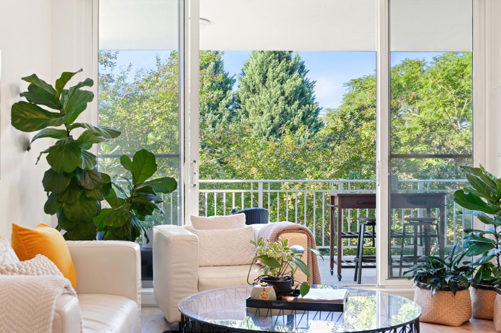 210/3 Palm Ave, Breakfast Point, NSW 2137