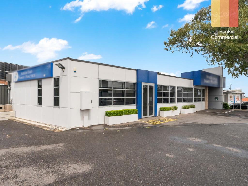 4 Valiant Rd, Holden Hill, SA 5088