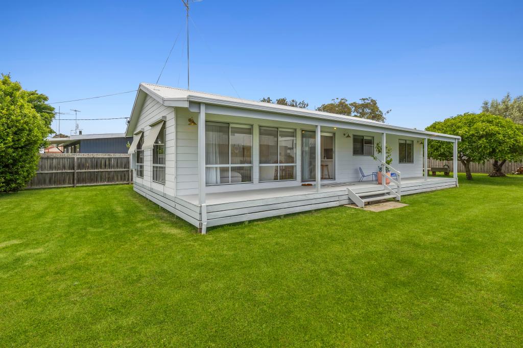 47 WATTLEBIRD CRES, BARWON HEADS, VIC 3227