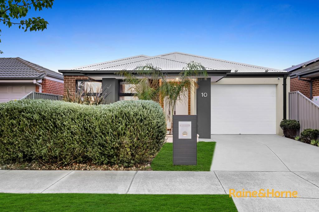 10 Yellow Robin Cct, Cranbourne East, VIC 3977