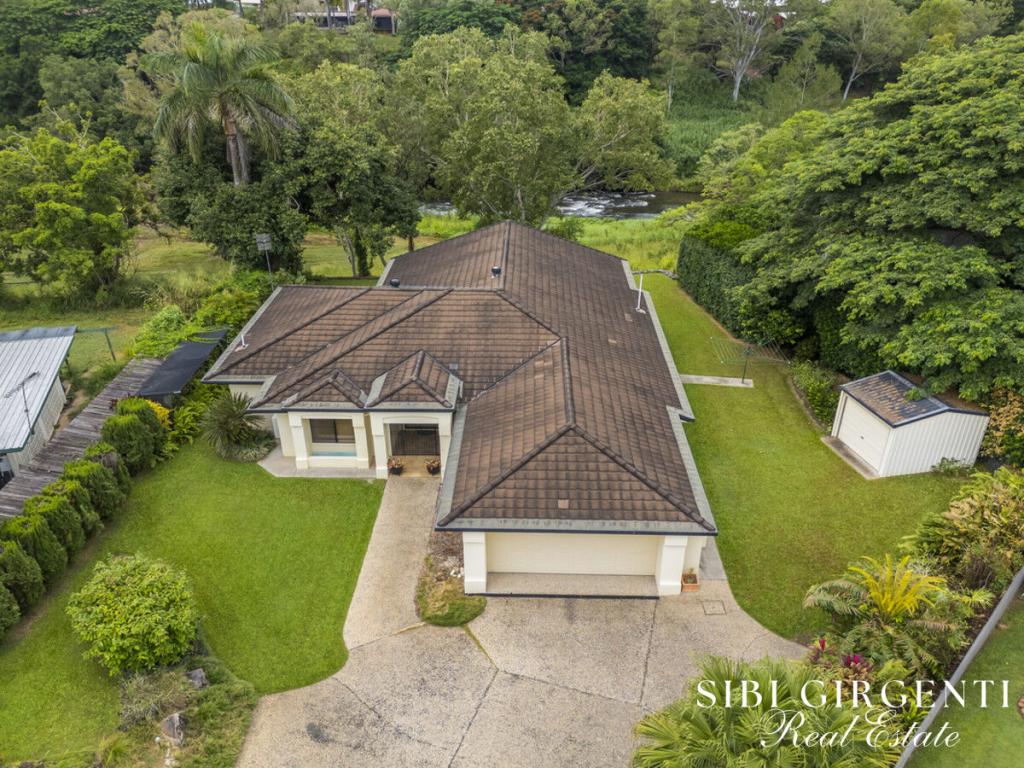 19 Langton Ave, Mareeba, QLD 4880