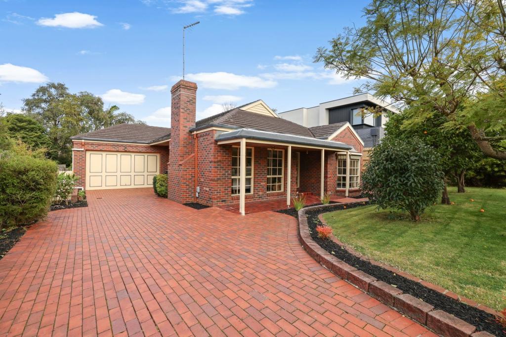 39 Howell Dr, Berwick, VIC 3806