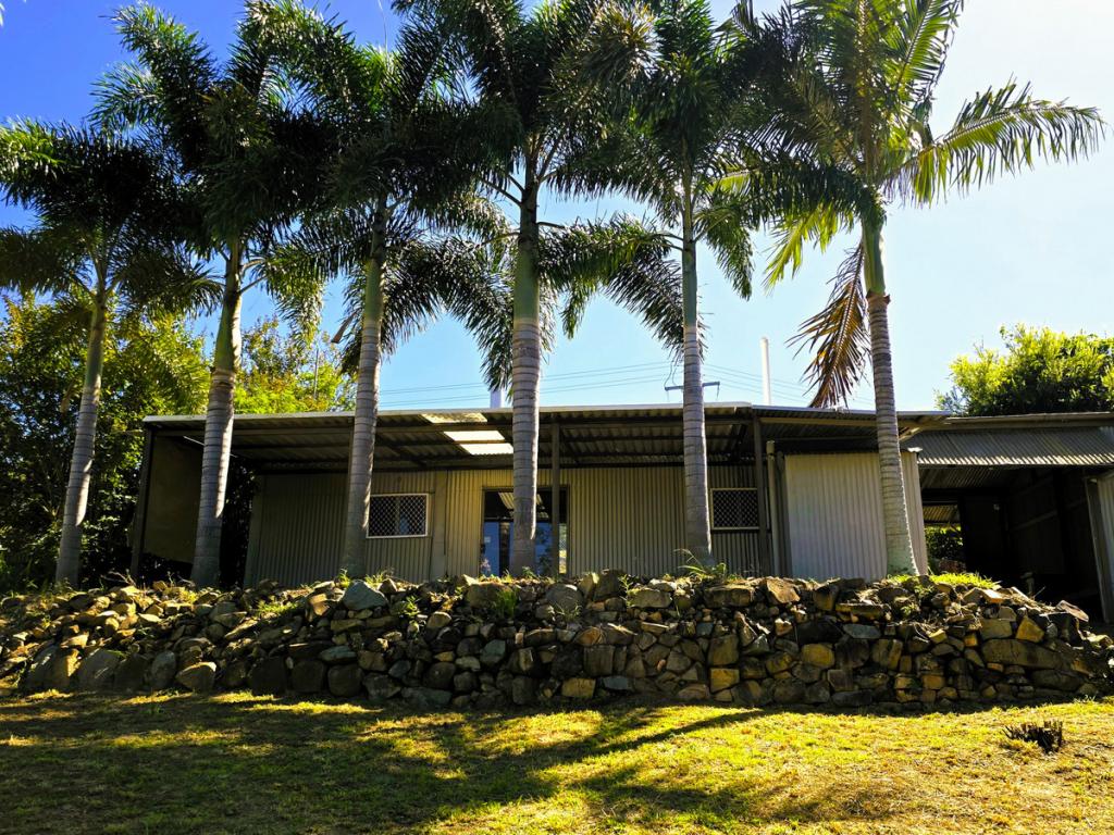 11 Dobbs St, Mount Morgan, QLD 4714