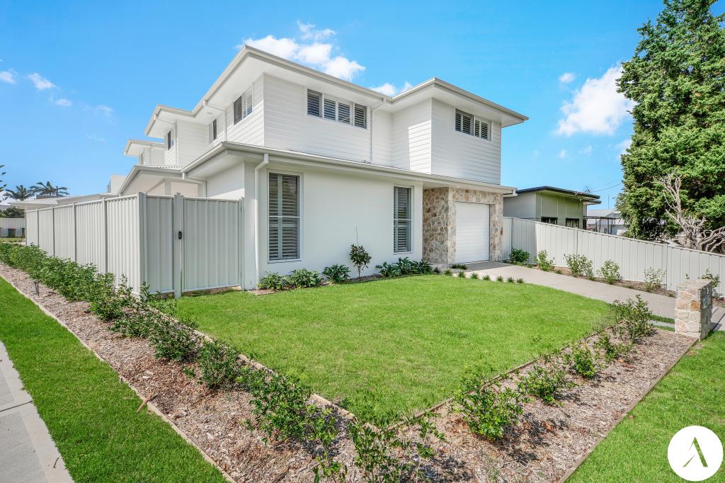 1/2 Yeddenba Ave, Blue Bay, NSW 2261