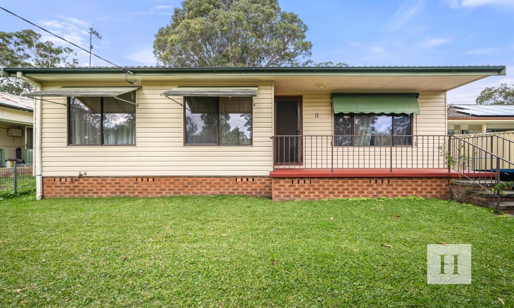 11 Myrna Rd, Wyongah, NSW 2259