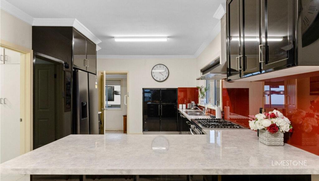 76 WEHL ST N, MOUNT GAMBIER, SA 5290