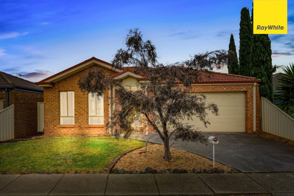 17 Murnong Mews, Harkness, VIC 3337