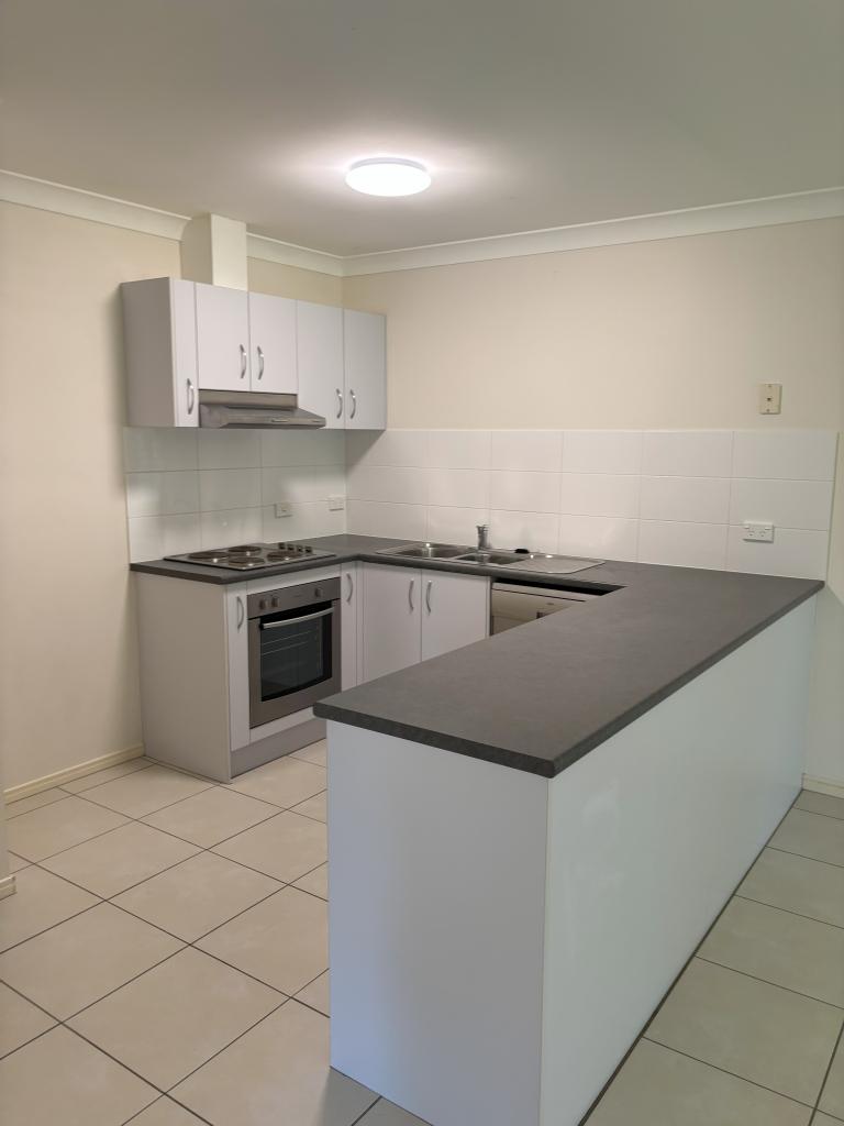 2/20 Pixie Hollow Ct, Eagleby, QLD 4207