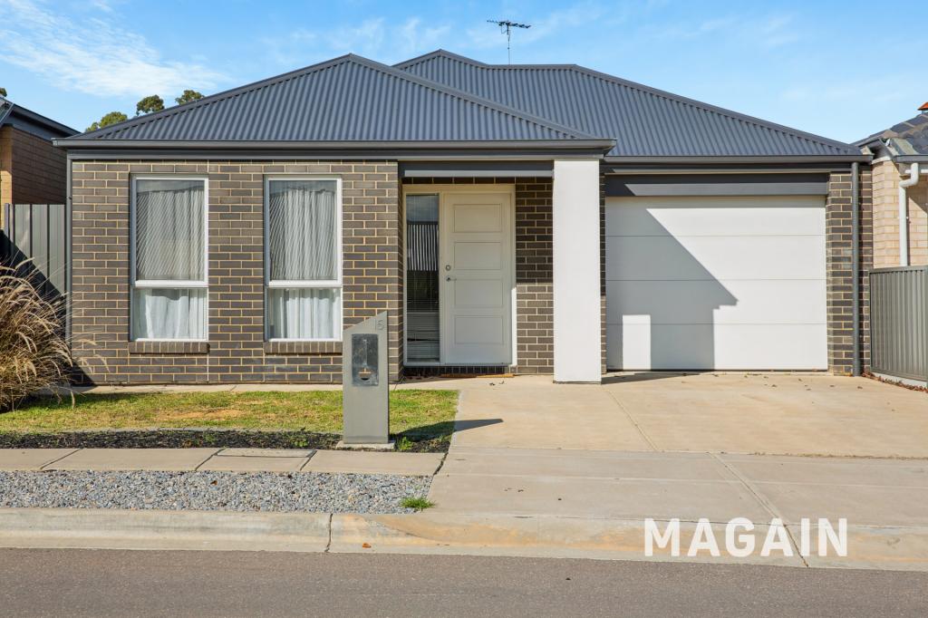 15 Mina Pde, Onkaparinga Heights, SA 5163