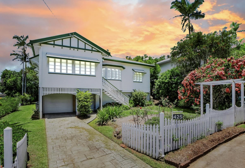 425 Mayers St, Edge Hill, QLD 4870