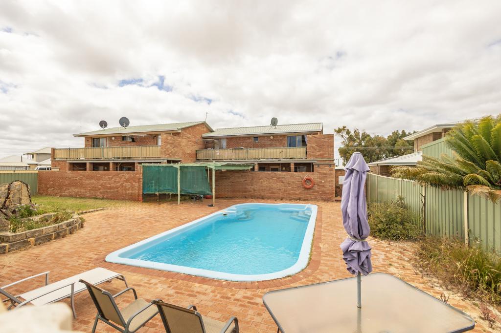 4/3 Tuart St, Leeman, WA 6514