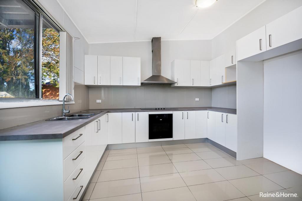34 Cross St, Campsie, NSW 2194