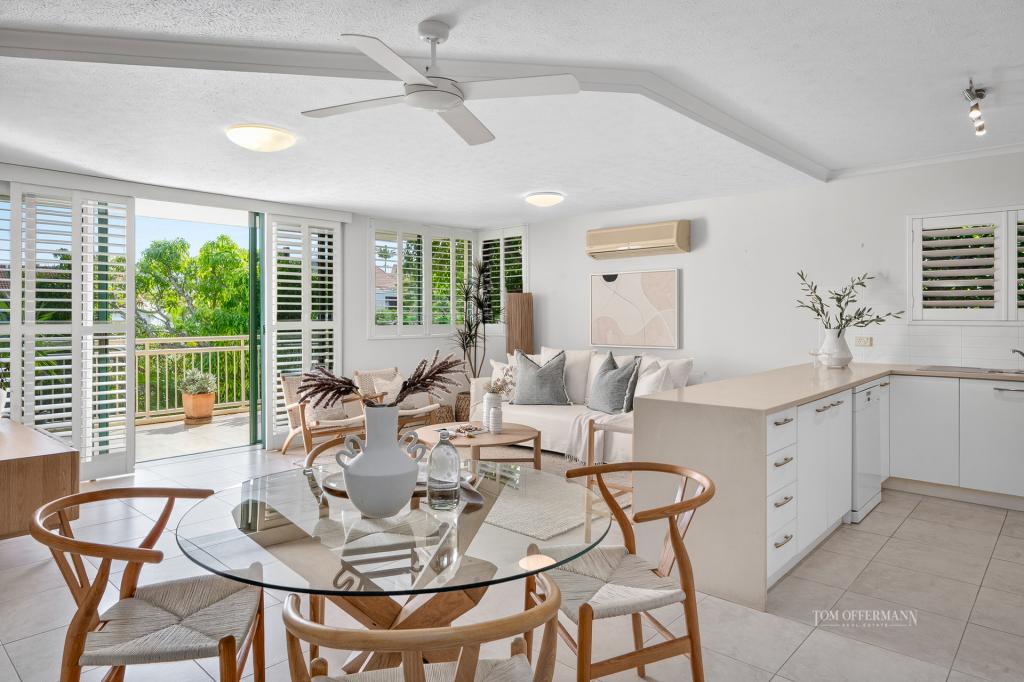 3/4 Edgar Bennett Ave, Noosa Heads, QLD 4567