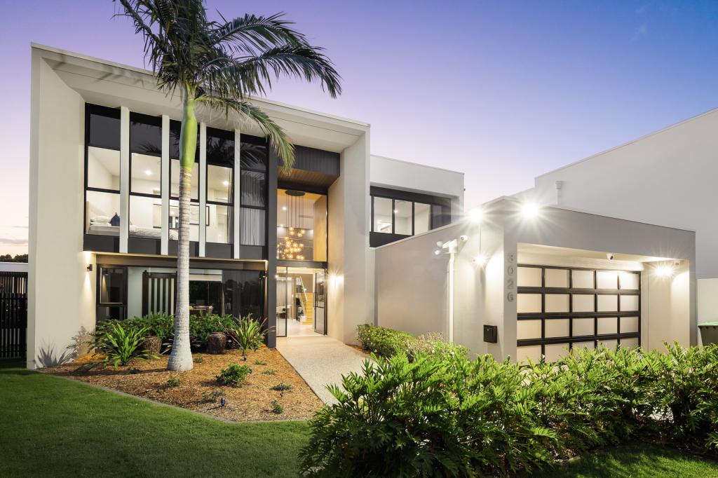 3026 The Boulevarde, Benowa, QLD 4217