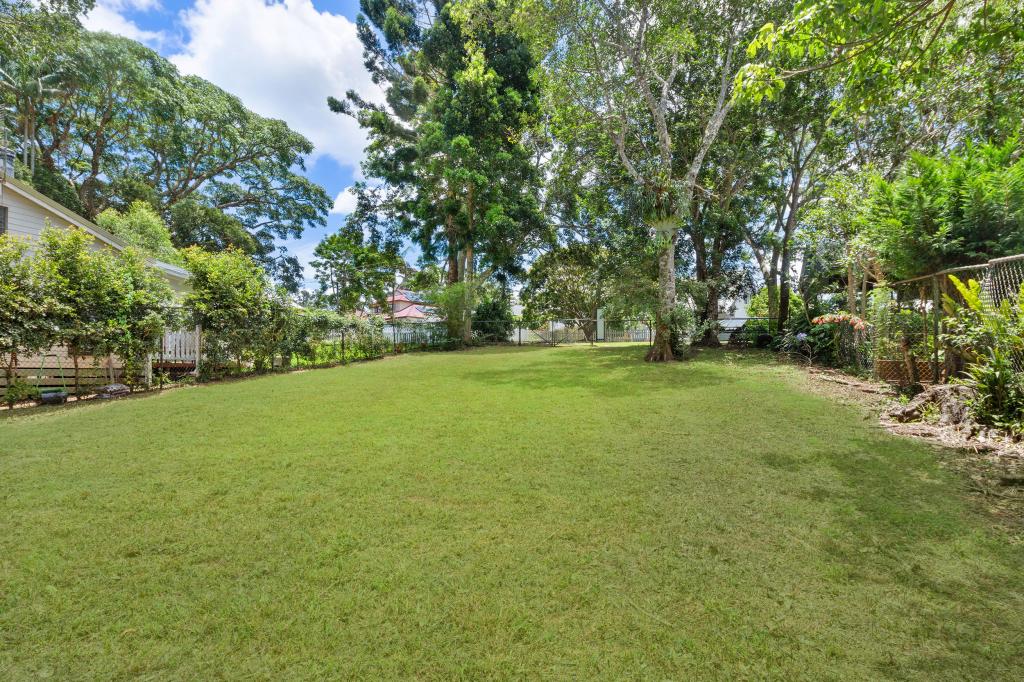 11 Wongawallan Rd, Tamborine Mountain, QLD 4272