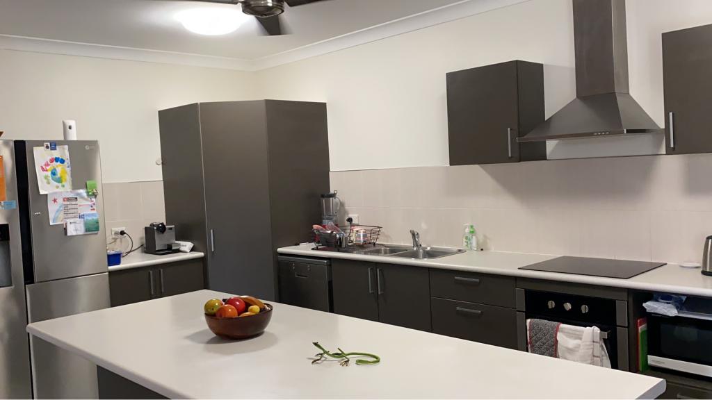 155 Fitzmaurice Dr, Bentley Park, QLD 4869