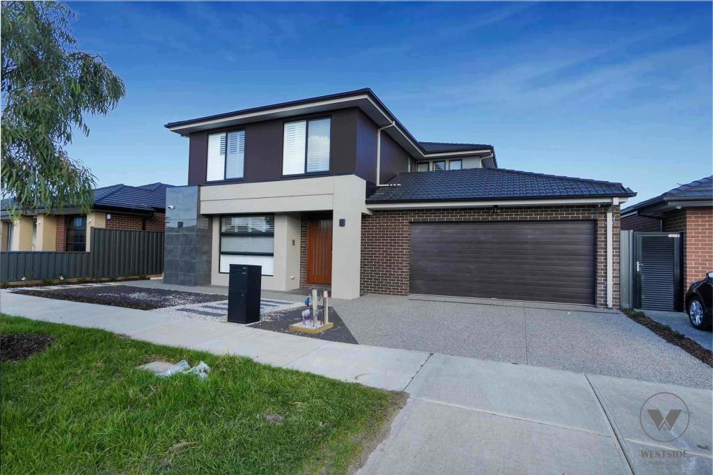 15 ART FIELD STREET, WERRIBEE, VIC 3030