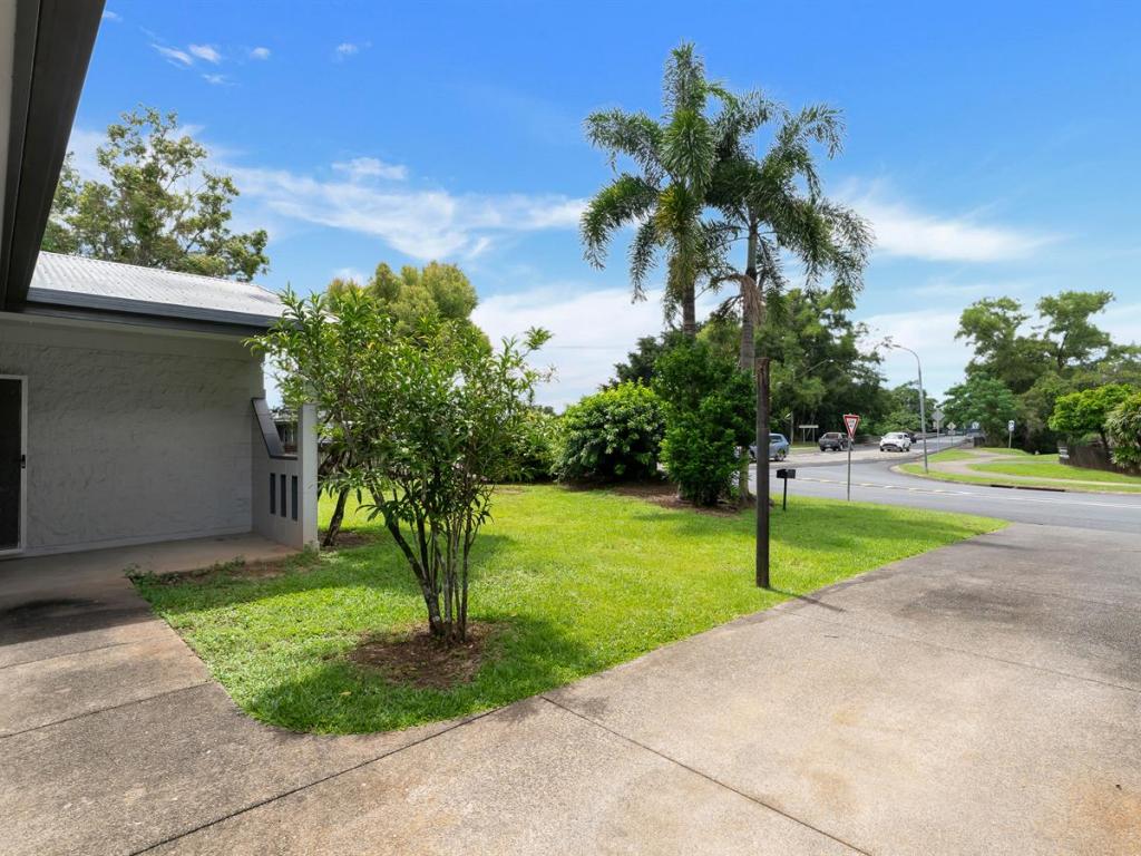 2 Resolution Dr, Bentley Park, QLD 4869