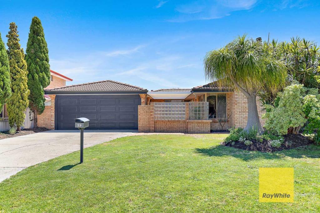 29 FOREST LAKES DR, THORNLIE, WA 6108