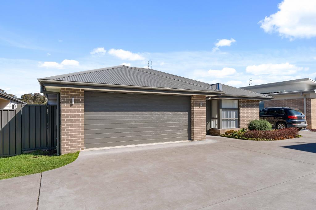 27/75 Yalwal Rd, West Nowra, NSW 2541