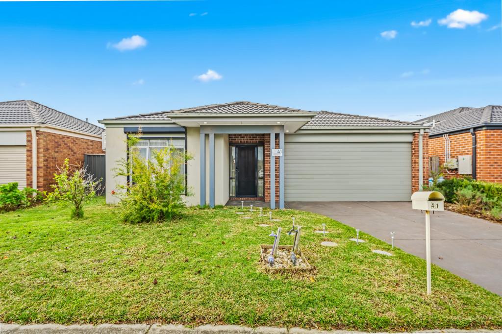 41 KINDRED AVE, CRANBOURNE NORTH, VIC 3977