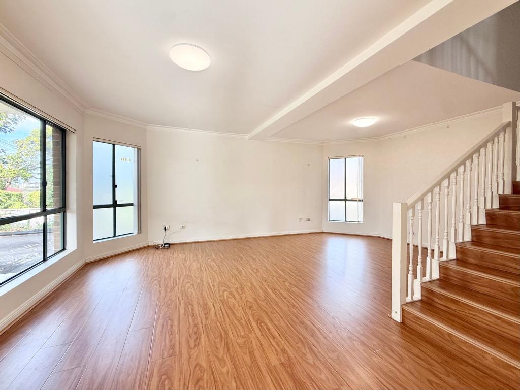 1/114 Highclere Ave, Punchbowl, NSW 2196