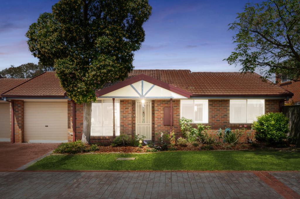 9 Enfield Pl, Forest Hill, VIC 3131